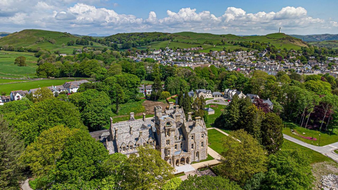 The Alfred Suite Stone Cross Mansion Ulverston Exteriör bild